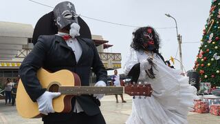 La Libertad: Promueven la revaloración de la danza Los Negritos de Catambla
