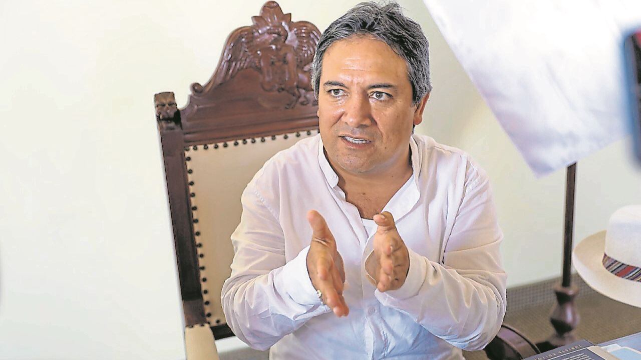 El alcalde de Trujillo, Mario Reyna, sostiene que solo había una queja pendiente, recurso que ya no existe. Según especialista, es probable que JNE falle contra exburgomaestre.