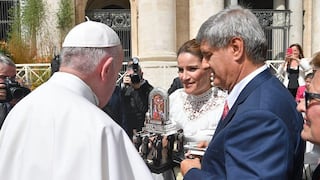 Piden al Papa Francisco que rece por Perú ante situación política que se vive (VIDEO)
