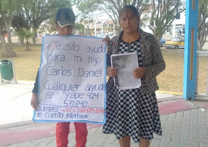 Madre trabaja pelando papas y no gana lo suficiente para ayudar a su vástago y mantener a sus menores hijas.