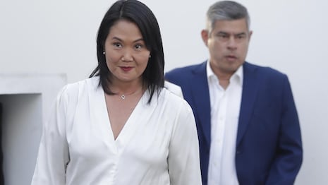 Keiko Fujimori propone convertir Petroperú en asociación público-privada