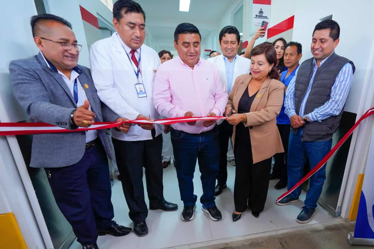 Joana Cabrera entregó la obra en la que se invirtió casi medio millón de soles para brindar atención de calidad a decenas de pacientes.