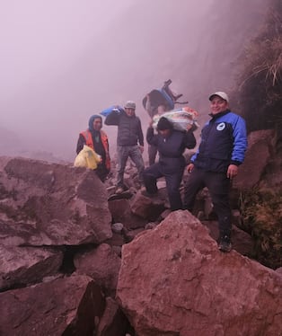 Sin servicio eléctrico y pueblos aislados por bloqueos en vías del distrito de Toro (Foto: Municipalidad de Toro)