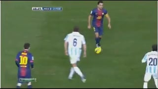 Mira al Barcelona jugando al "camotito" en pleno partido