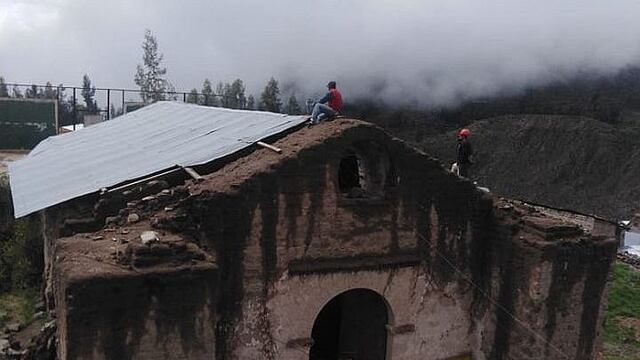 Iglesia de Pampamarca al borde del colapso por lluvias