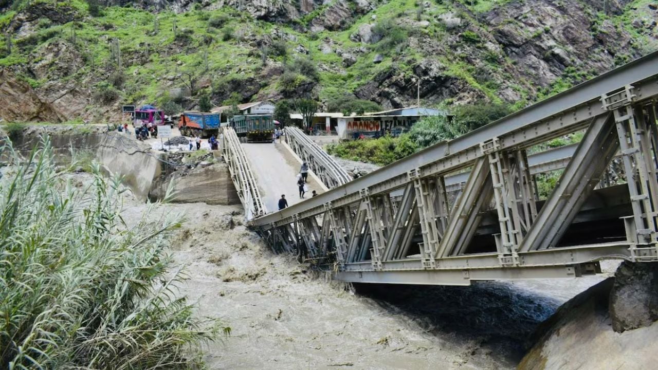 Desde hace seis meses esa infraestructura colapsó y a pesar de la amenaza de un Fenómeno El Niño no hay avances para reponerlo.