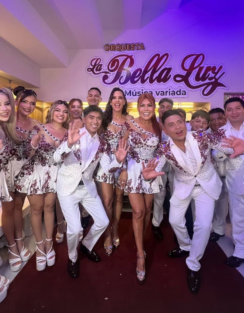 Agrupación tuvo como invitada en uno de sus conciertos de aniversario a Magaly Medina