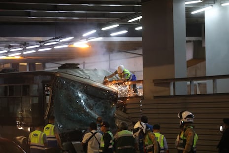 Choque de bus del Metropolitano en San Isidro deja 18 personas heridas