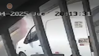 Banda “Los Chukys Nueva Generación” extorsiona a ferretero y quema su camioneta en Villa El Salvador