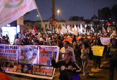 Candidato Roberto Sánchez lideró marcha “En defensa del voto” en el Centro de Lima (FOTOS)