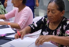 Ica: adultos mayores de Parcona vuelven a las aulas con programa municipal de alfabetización