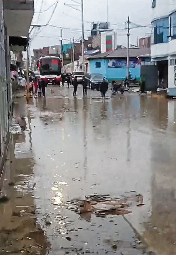 Lluvia afectó a decenas de familias