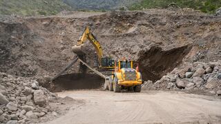 Reinician trabajos en la carretera Cayma-Cabrerías-Pampa Cañahuas
