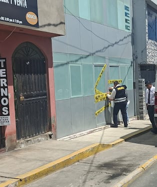 Adulto falleció hace 3 días por descarga eléctrica cuando iba a ducharse, en Cayma. Foto: HBA.