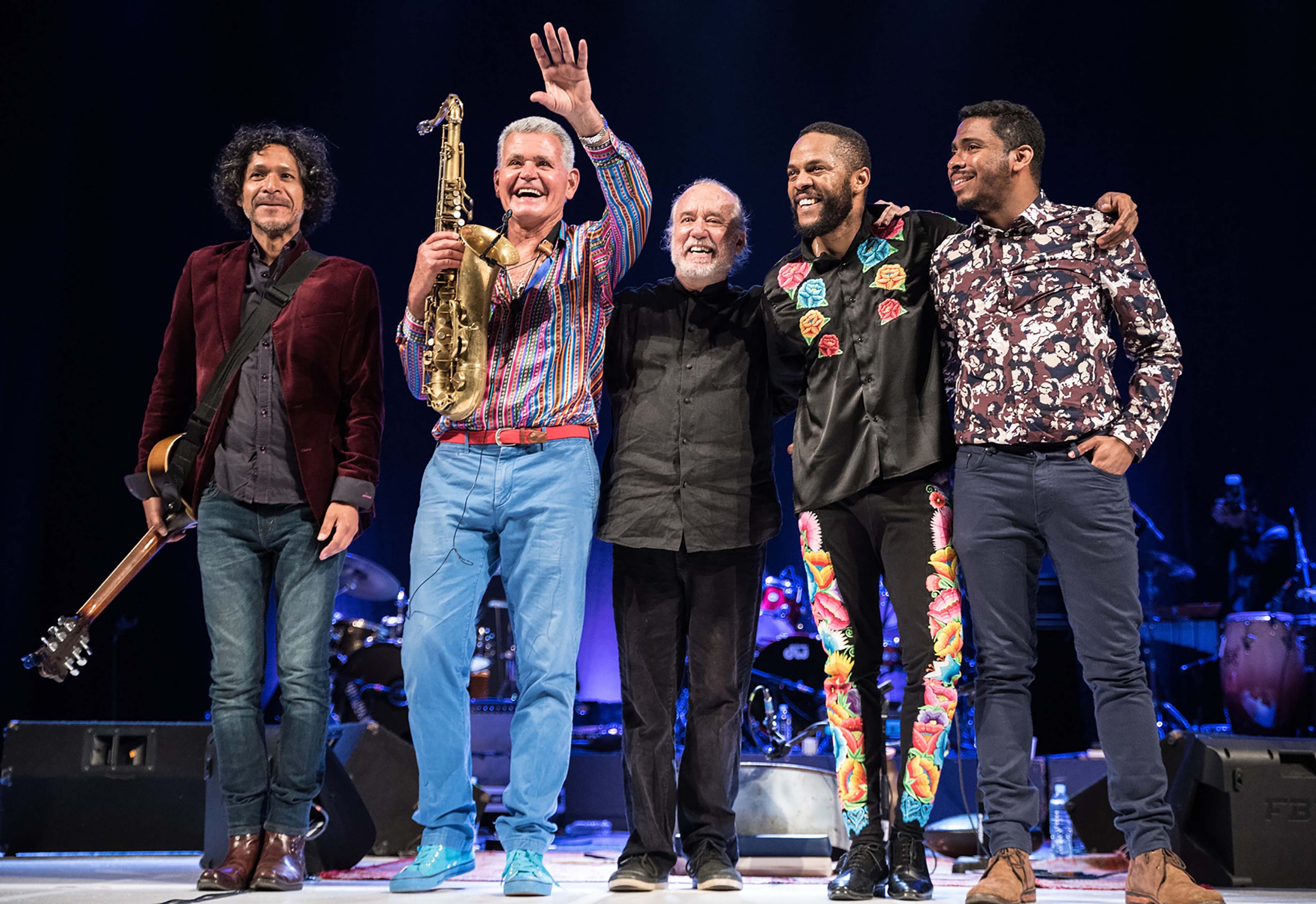 Fundado en Lima en 1984, Perujazz ha construido una trayectoria de más de cuatro décadas llevando su propuesta musical a escenarios de Europa y América.