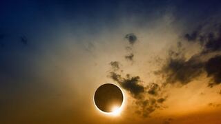 Empezó el eclipse solar: Mira EN VIVO el oscurecimiento del cielo (VIDEO)