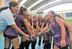 Selección de Miraflores es el campeón del Campeonato Regional de Vóley U-13