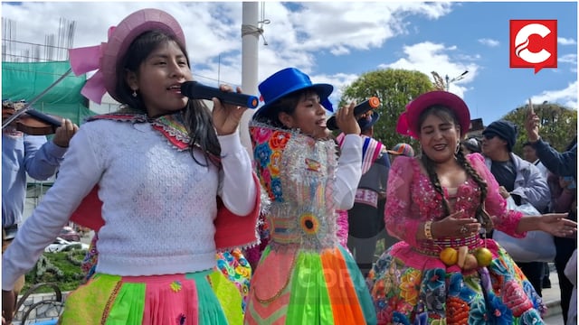 Santiagueras cantan en quechua y emocionan al público en improvisado concierto en Huancayo (VIDEO)