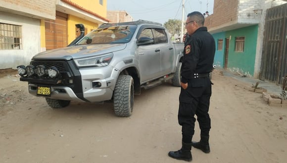 Agentes de Seguridad Ciudadana de Huanchaco y de la Policía Nacional del Perú ubicaron el vehículo por las calles San Miguel y La Mar.