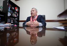 Juez Juan Carlos Checkley solicitó inhibición en juicio a ministro Juan José Santiváñez