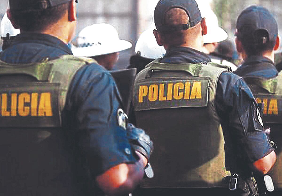 El suboficial que habría sido suspendido del servicio policial, es investigado en el caso donde un civil le pidió S/2,000 a un policía para devolverle su credencial de la PNP