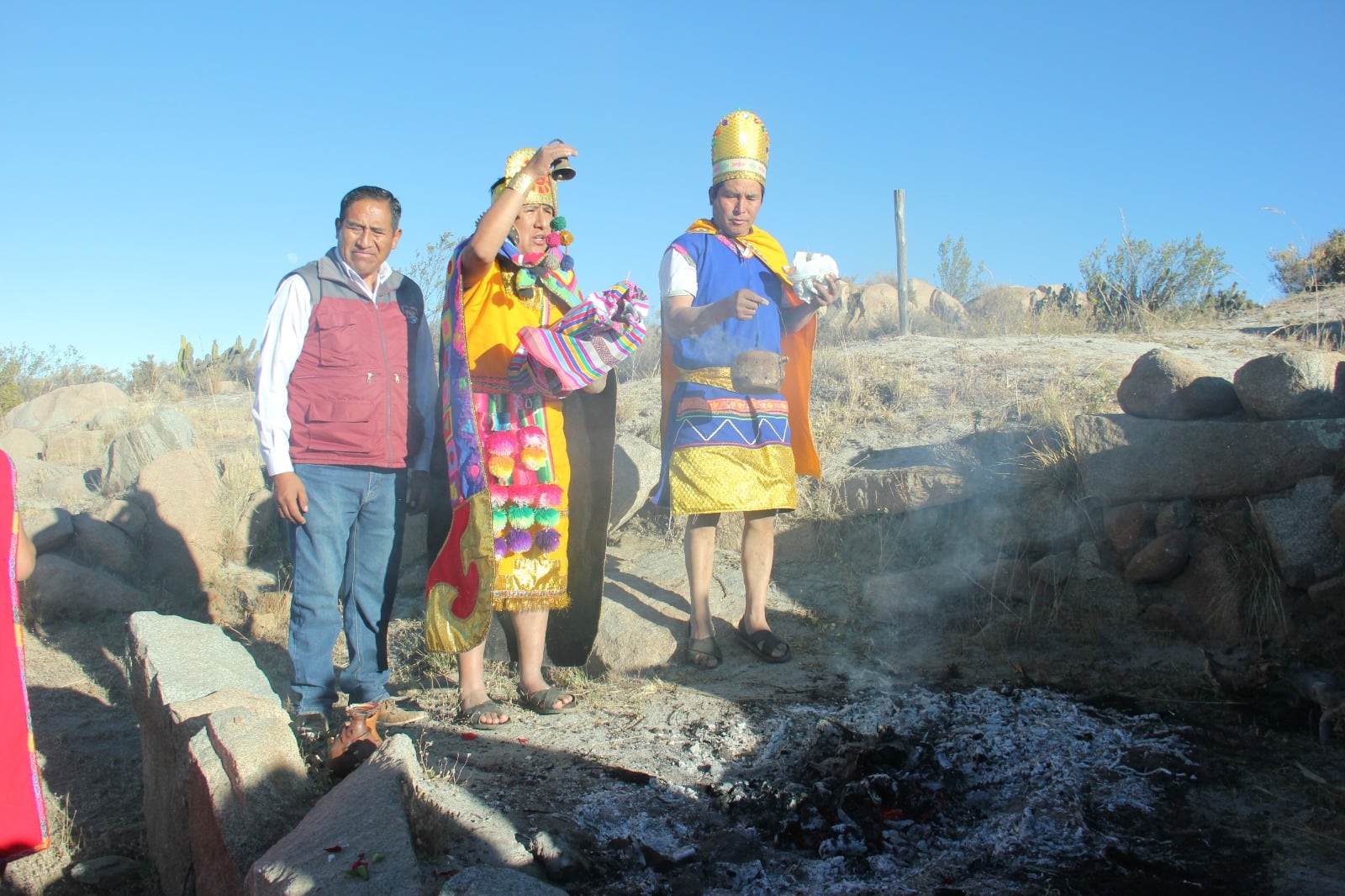 Pago a la Pachamama en homenaje a Arequipa se realizó en Churajón. Foto: Iván Contreras.