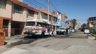 Arequipa: Vecinos de Pedro P. Díaz atemorizados por incendio de combi cerca a viviendas (VIDEO)