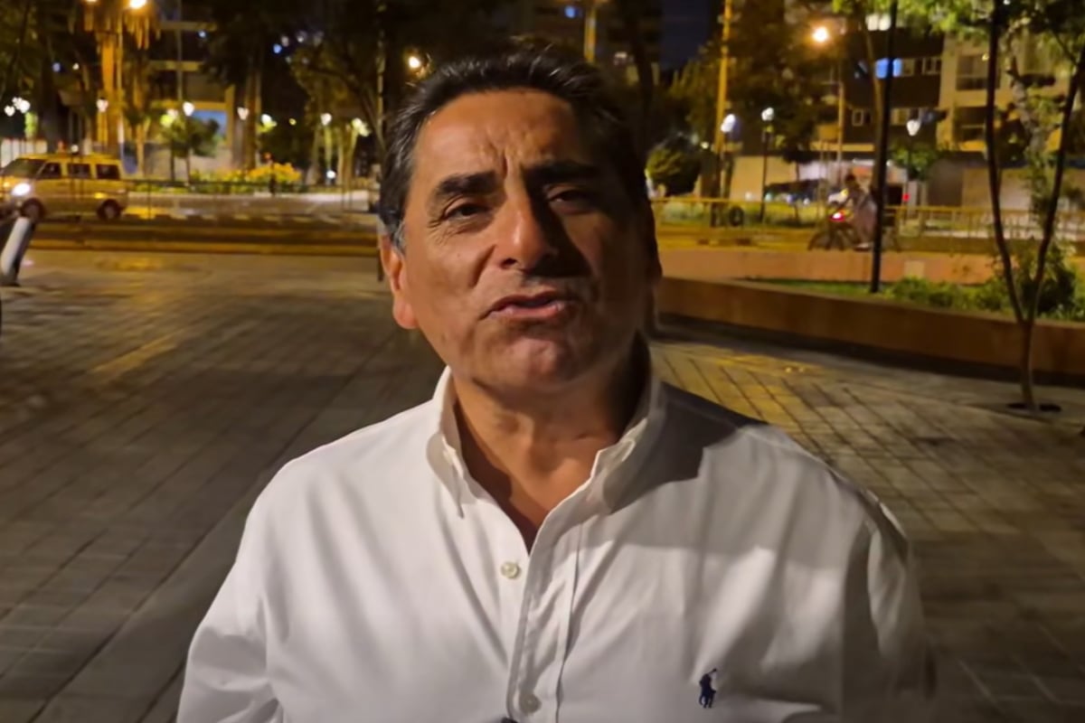 El candidato de País para Todos planteó revisar el actual modelo de difusión política y pidió un manejo más transparente de los fondos del Estado. (Foto: Facebook/Carlos Alvarez Oficial)