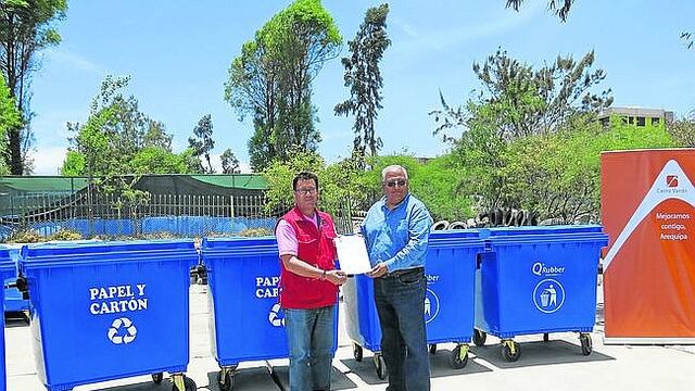 Alcalde de Mariano Melgar culpa a regidores por basura en las calles