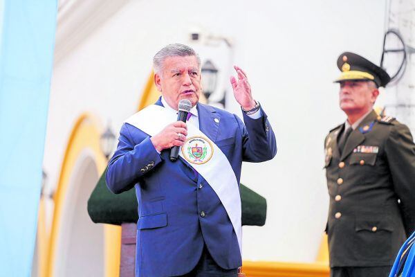 Nicolás Fuentes Mas, economista y analista, señaló que según portal del Ministerio de Economía y Finanzas, gestión de César Acuña Peralta en la Región tiene previsto gastar solo al 47.5%. Sin embargo, vicegobernadora regional, Joana Cabrera Pimentel, asegura que hacen todo lo posible por llegar al 75%.