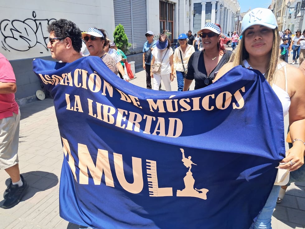 Los músicos indicaron que también vienen siendo extorsionados.