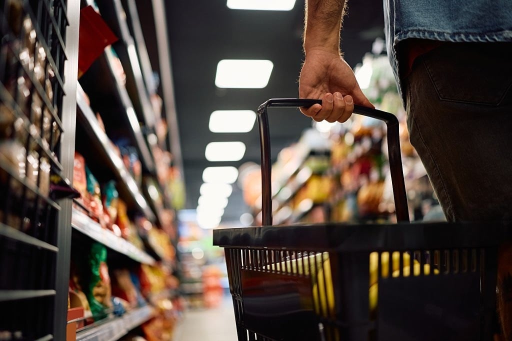 La alimentación continúa siendo el principal gasto que los trabajadores buscan proteger, mientras que rubros como turismo, ropa y tecnología figuran entre los primeros que estarían dispuestos a recortar.