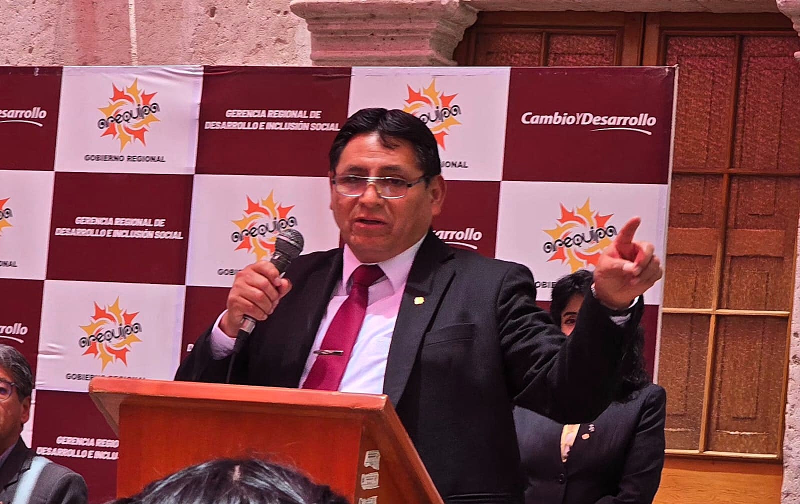 Gerente regional de Educación de Arequipa, Marco Choque. (Foto: Omar Cruz/@photo.gec)