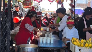 Navidad en Arequipa: En Río Seco reparten más de 5 mil juguetes y frutas en gran chocolatada (FOTOS)