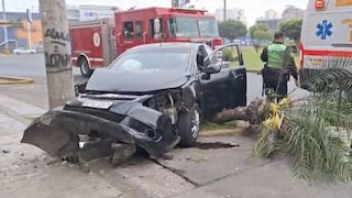 San Miguel: tres heridos deja choque de auto contra poste en avenidas Universitaria y La Marina