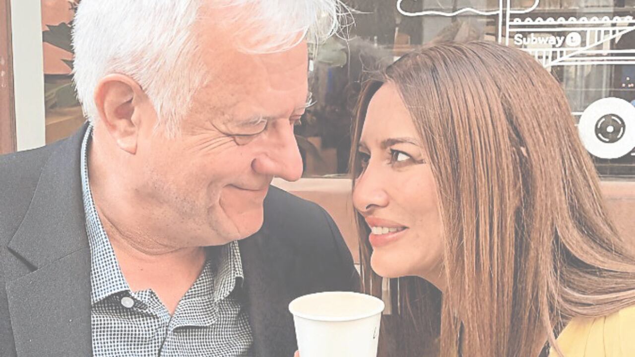 Exesposo de la artista era su manager y fue productor de sus discos más exitosos, ahora la representará su hijo.