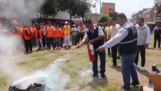 Trujillo: Capacitan a más de 100 brigadistas de locales comerciales de avenida España y alrededores del Mercado Palermo