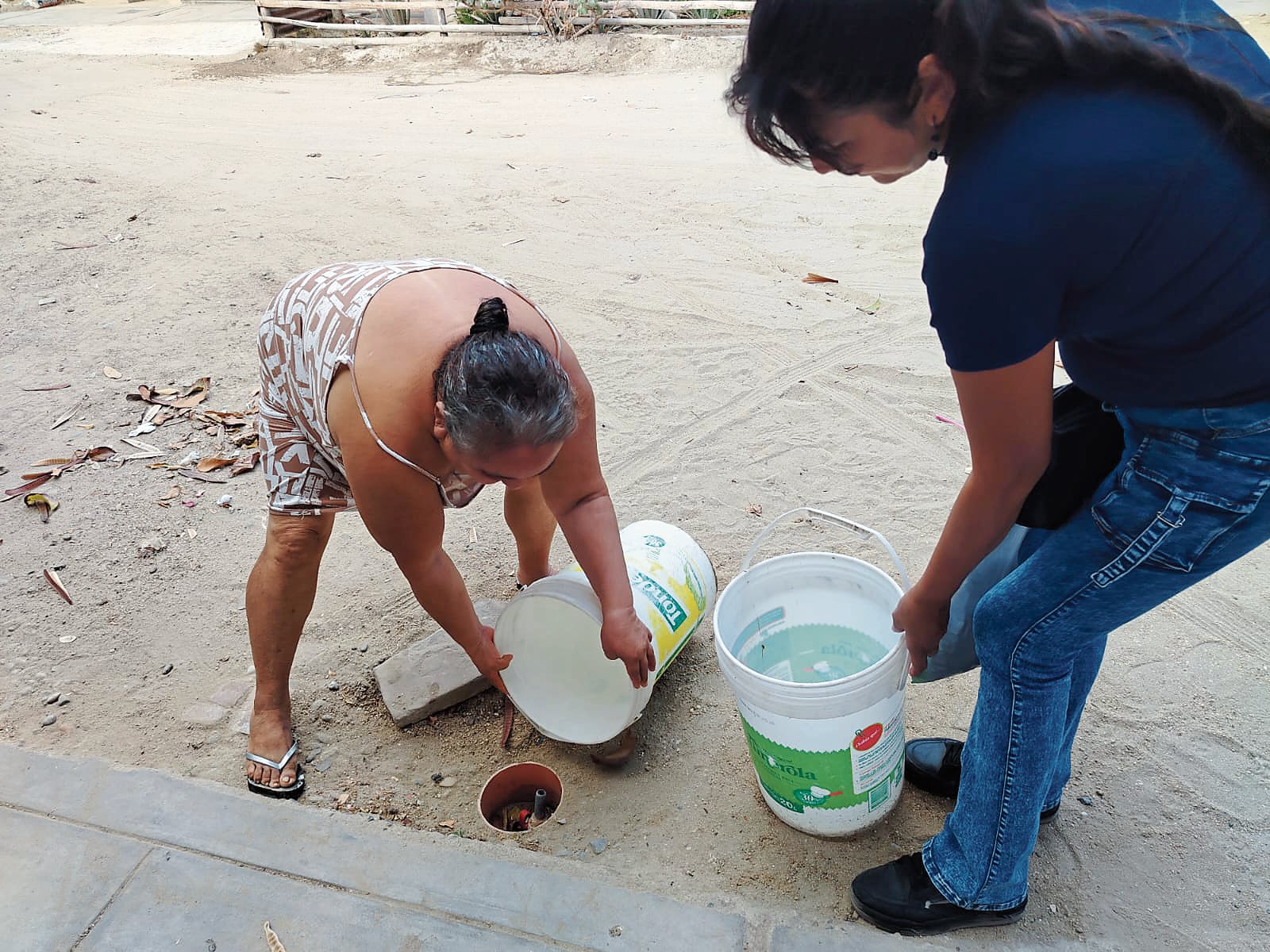 Piura: Familias del A.H Los Médanos sufren por falta de agua