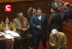 Juan Burgos asegura que ya se cuenta con 20 firmas para moción de vacancia presidencial