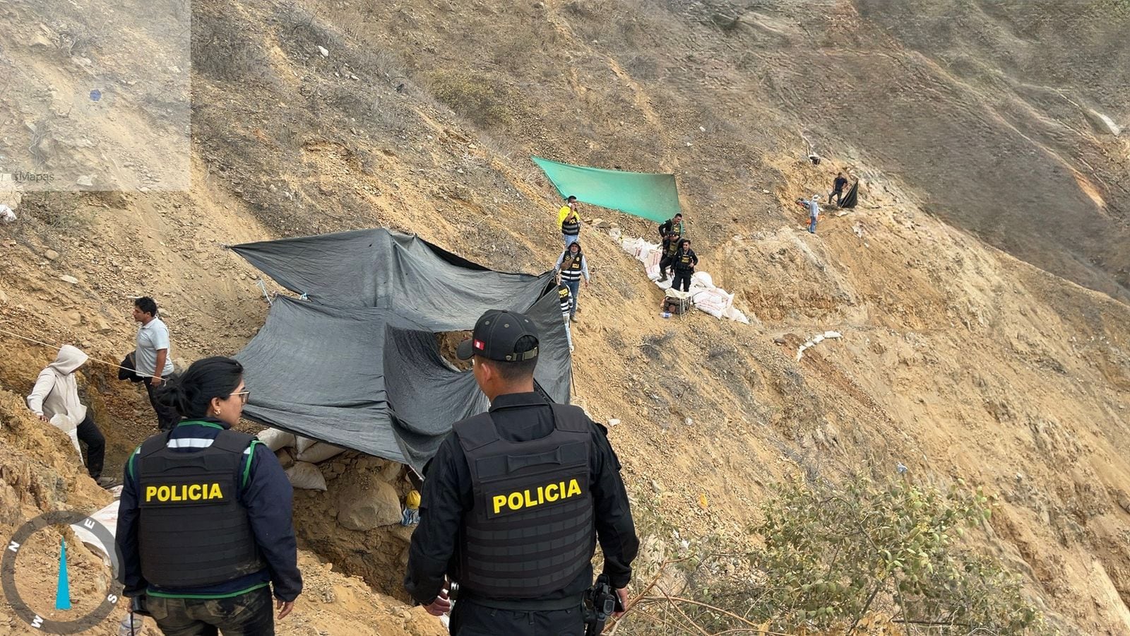 Hallan más de 12 socavones y campamentos mineros ilegales. Foto: Fiscalía.