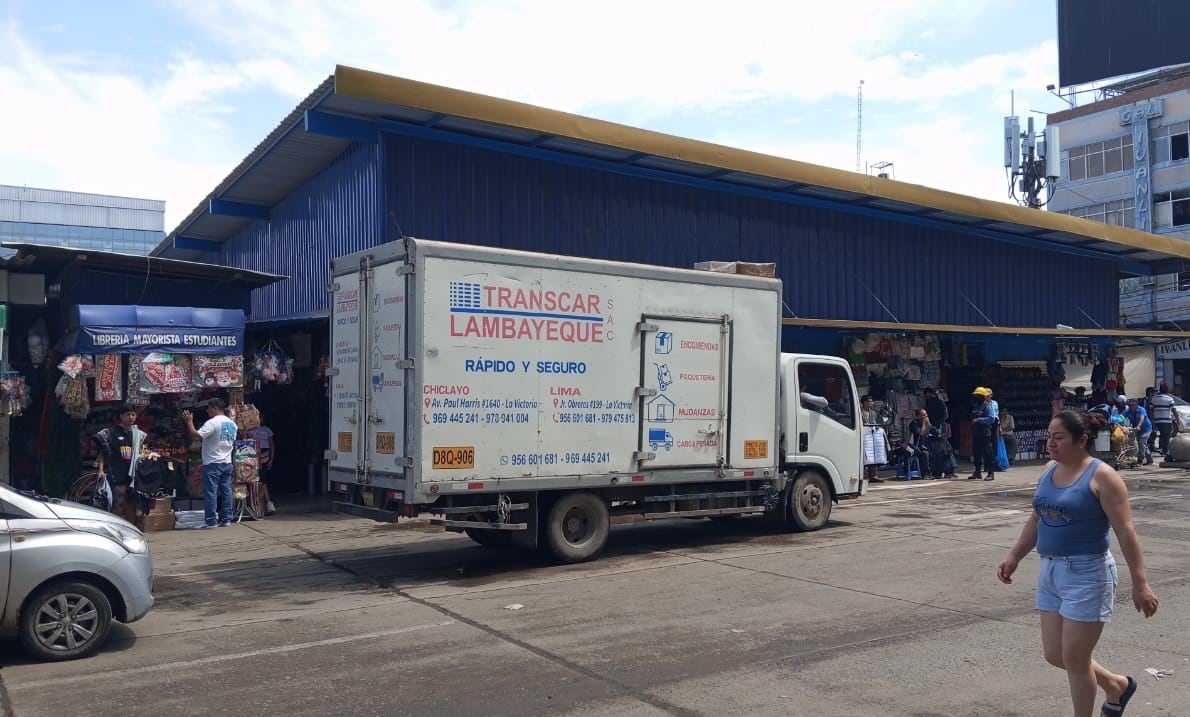 Controversia por merced conductiva en mercado Modelo.