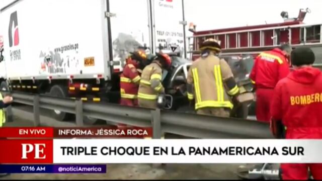 Conductor quedó atrapado en su camioneta por quíntuple choque en la Panamericana Sur (VIDEO)