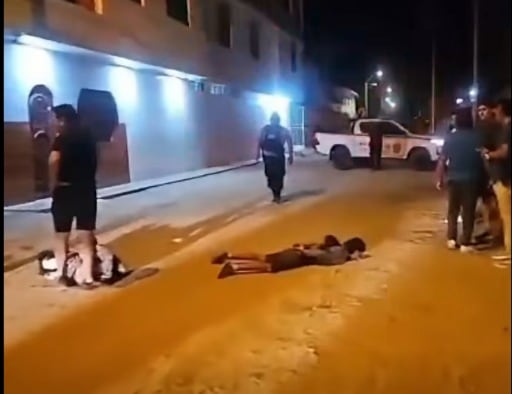 Dos menores son intervenidos por la policía.