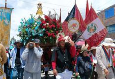 Chinchilpos y gamonales, la fiesta de Huayucachi inició con procesión del Tayta Niño