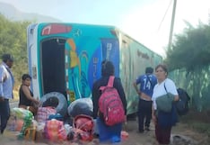 La Libertad: Ómnibus vuelca y deja 17 personas heridas (VIDEO)