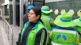 Trabajadores son amenazados de muerte mientras podaban un árbol en Mariano Melgar