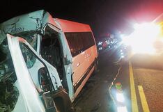 Conductor se queda dormido y provoca una tragedia en Arequipa: Cuatro muertos y catorce heridos