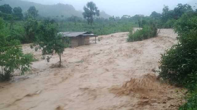 68 viviendas quedaron afectadas tras desborde del río Santa Martha en Huánuco