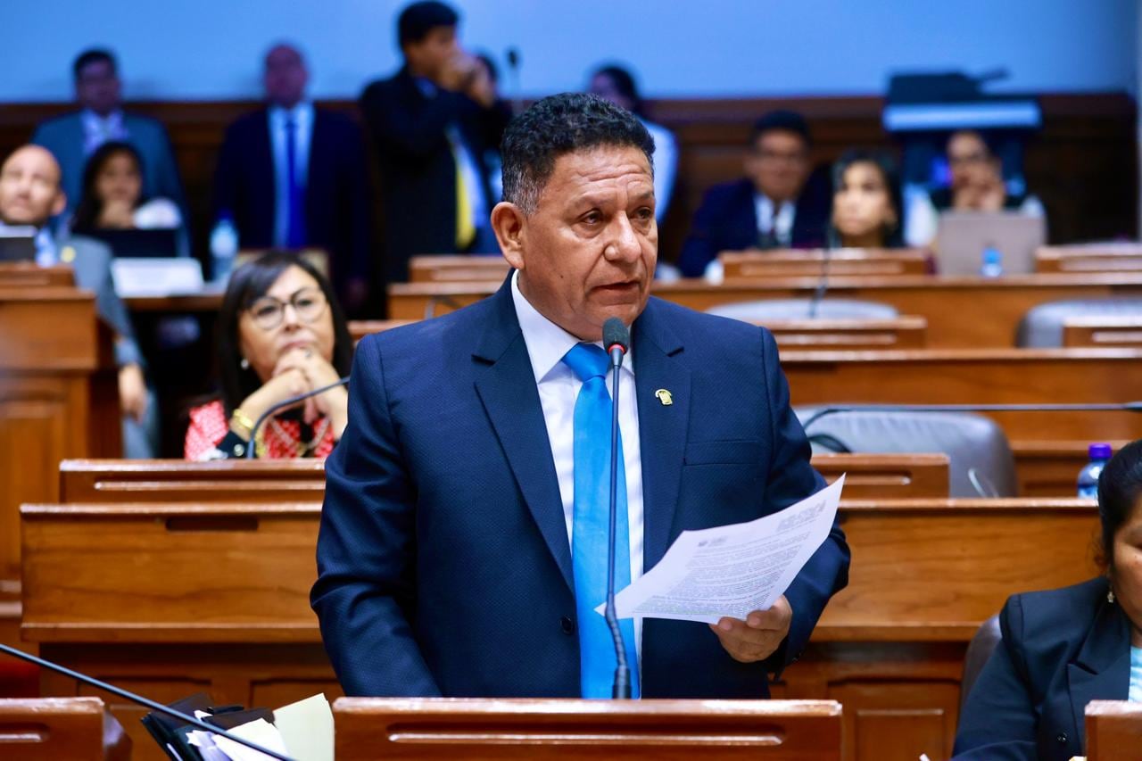 Congresista Esdras Medina Minaya. Foto: difusión.