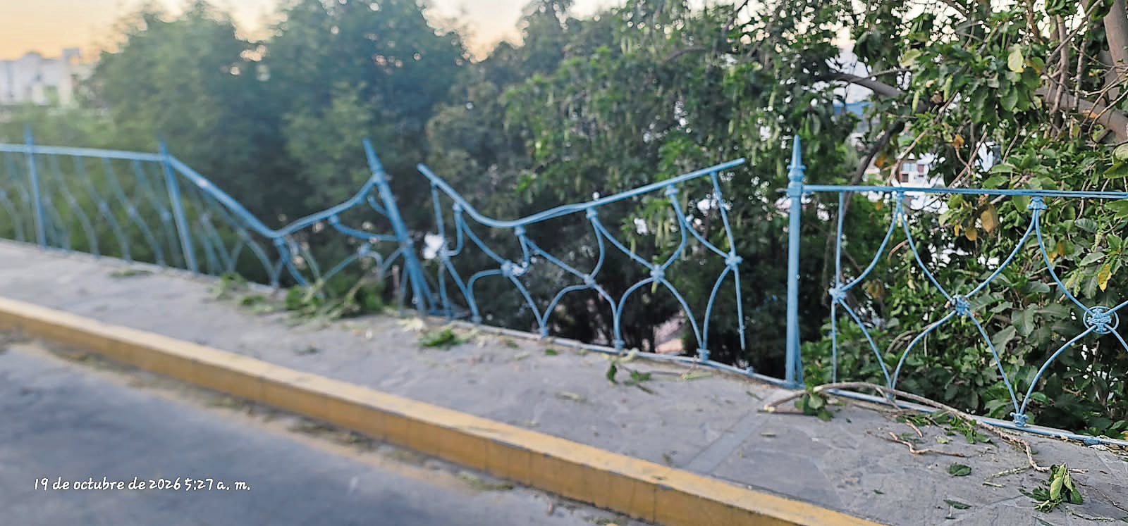 Todo comenzó con daño a la estructura del puente Fierro en Arequipa. Foto: Difusión.